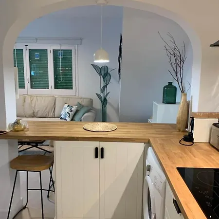 Apartamento Nº 4 Cala Mitjana * Κάλα Μπλάνκα